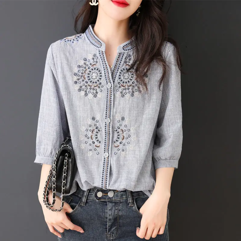 Female Round Neck Half Sleeve Striped Spliced Single Breasted Round Flower Embroidery Shirt Spring Summer Ethnic Tribal Style