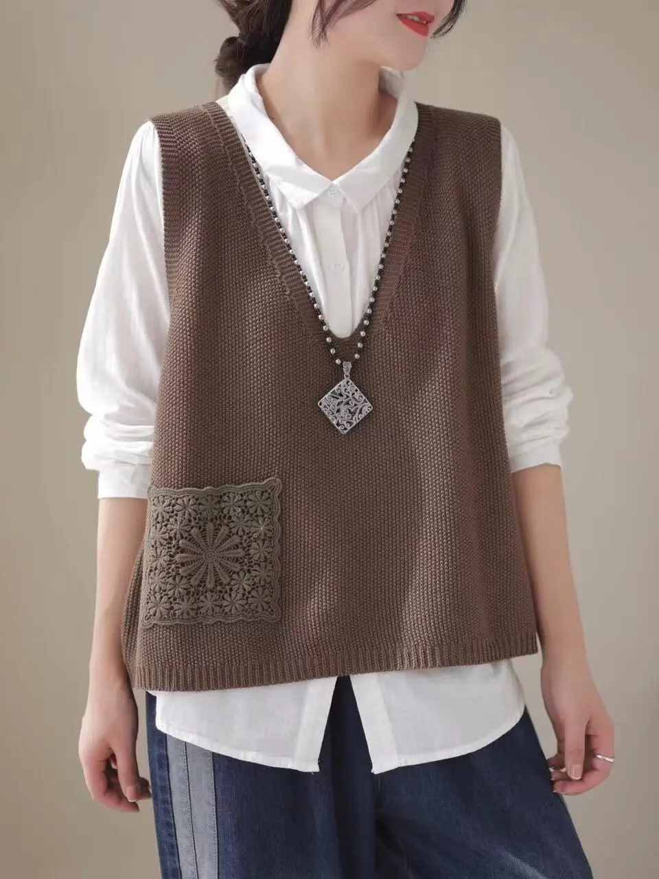

Ретро кружевной вязаный жилет с v-образным вырезом, повседневный топ без рукавов для женщин, весна-осень, большой размер, чистый цвет