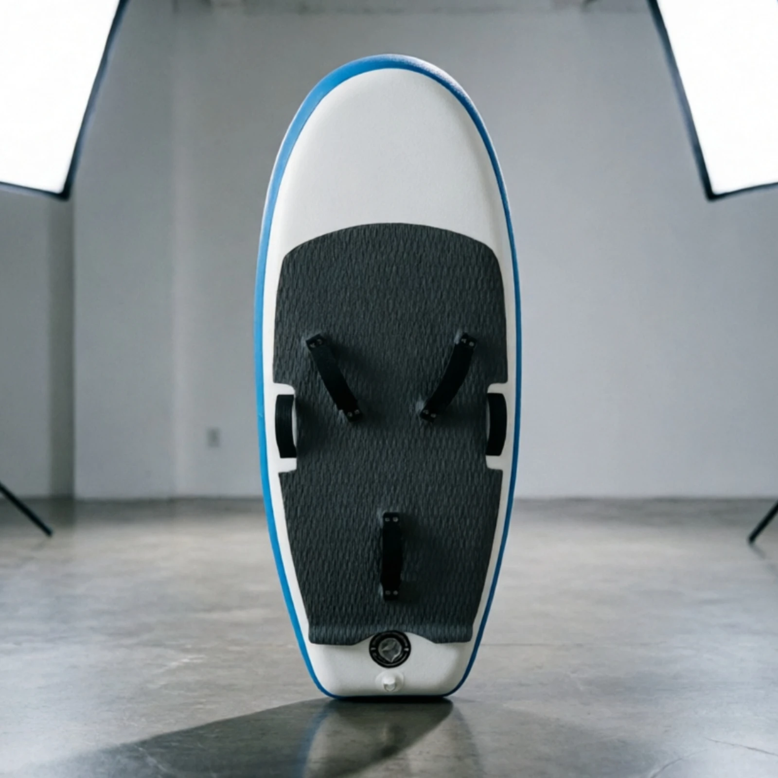 Imagen 4: Tabla de Surf Inflable con Superficie Texturizada, Tabla Ovalada con Asas de Transporte, Equipo Deportivo Acuático Portátil