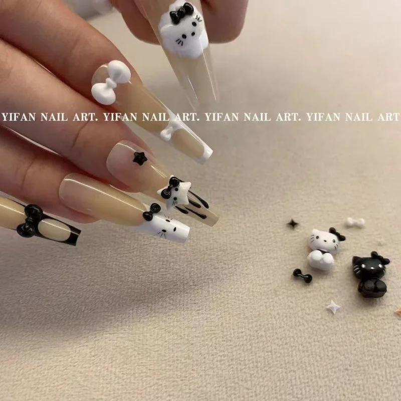 ชาร์มตกแต่งเล็บลายเฮลโลคิตตี้ 50 ชิ้น สีดำขาว คละแบบ น่ารัก 3 มิติ รูปหัวใจและโบว์  อุปกรณ์ตกแต่งเล็บสุดเก๋ น่ารัก สำหรับทำเล็บ
