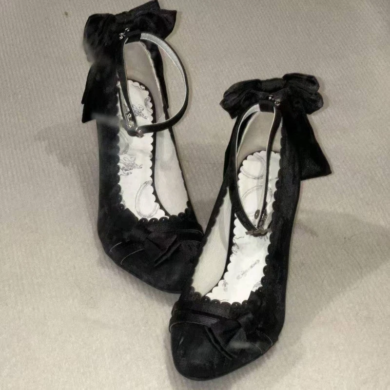 Japanese Vintage Elegant Lolita Mary Jane Shoes Wome Sweet Pointed Tip Bow Velvet Thin High Heels Chic Birthday Tea Party Pumps