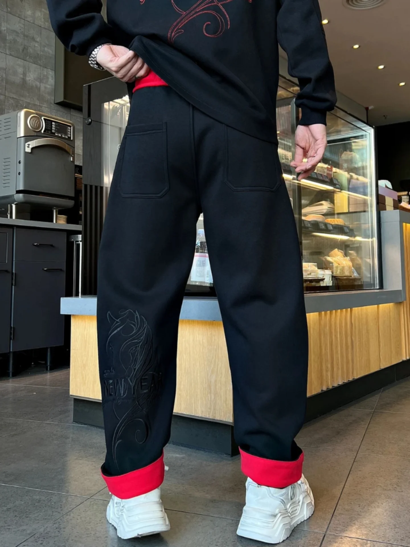 

Thiened Fce Men's Casual Pants Patchwork Design Winter New Year Series Straight Leg Leisure Trousers Faionable Trendy