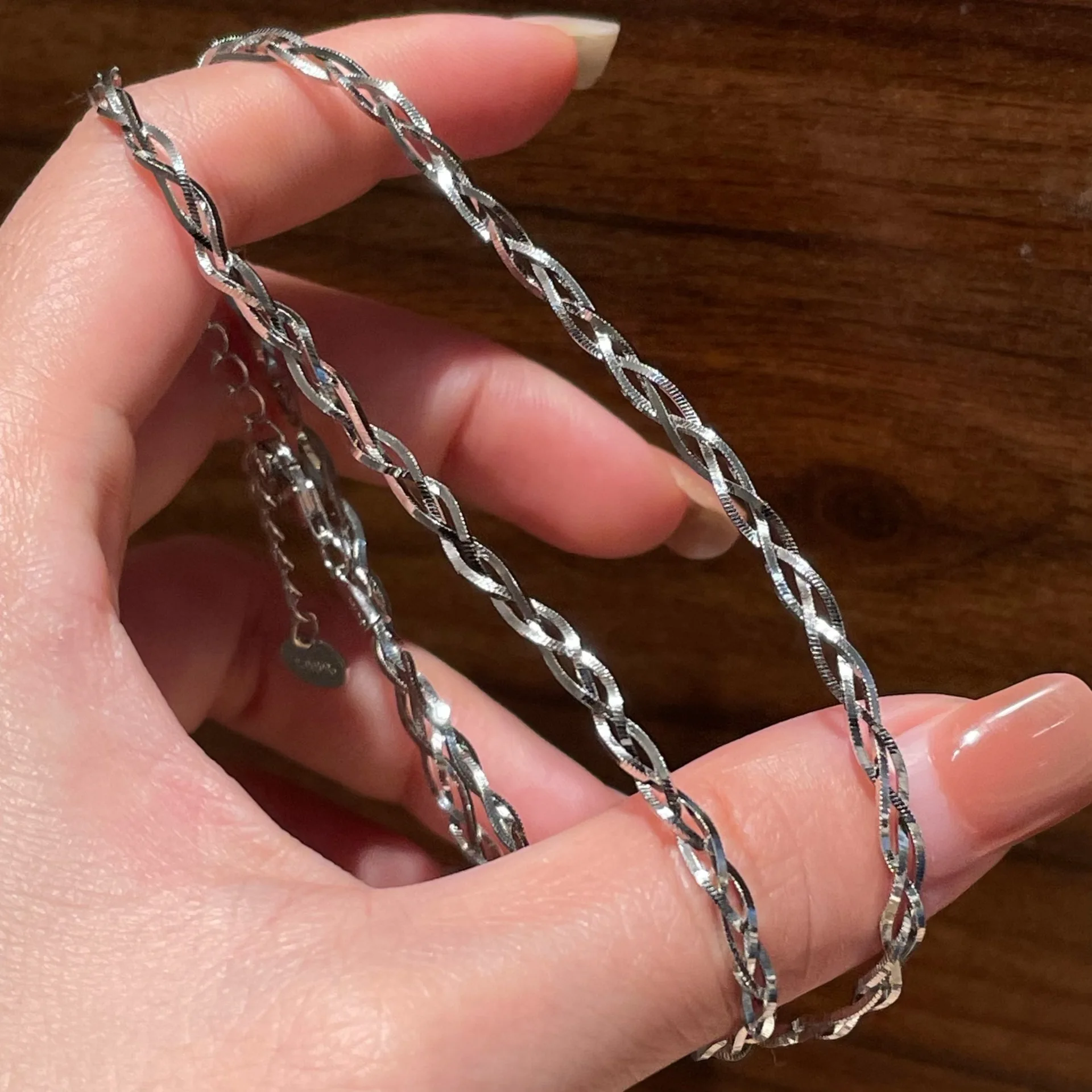 

Серебряное колье S925 с крестом и плетеным узором «змеиная кость», сверкающее, стильное, роскошное, для повседневной носки, подарок для нее