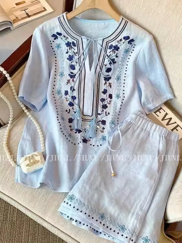 

Vintage Ethnic Blue 2CPS Set For Women, Summer Tie Print Short Sleeve Linen Shirt + Shorts, Casual Daily Vacation Wear Outfit