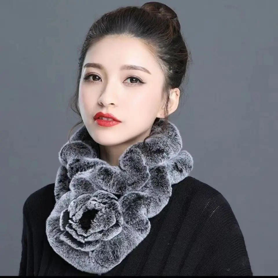 Autumn and winter women\'s 100% real otter rabbit fur woven scarf is warm, breathable and versatile women\'s scarf