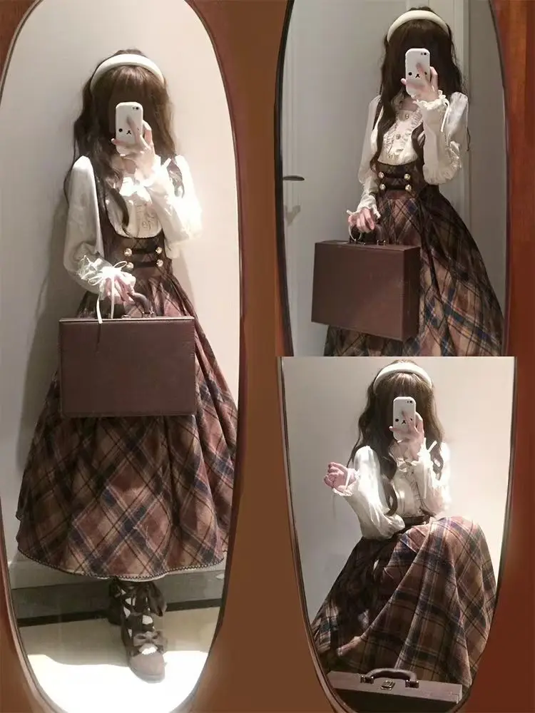 

Элегантный женский костюм в стиле дворцовой моды: приталенное винтажное платье на бретельках и рубашка с шнуровкой в стиле Хепберн, осенний комплект из двух предметов с французским кружевом