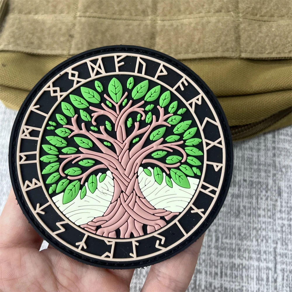 Tree of Life Yggdrasil Viking Totem Patches PVC Morale Badge Outdoor Backpack Hook and Loop Sticker