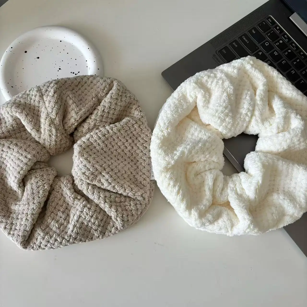 

Женские объемные махровые резинки для волос из микрофибры: мягкие повязки для пышных кудрявых волос, милые повязки для причесок-пучков, быстрое высыхание волос