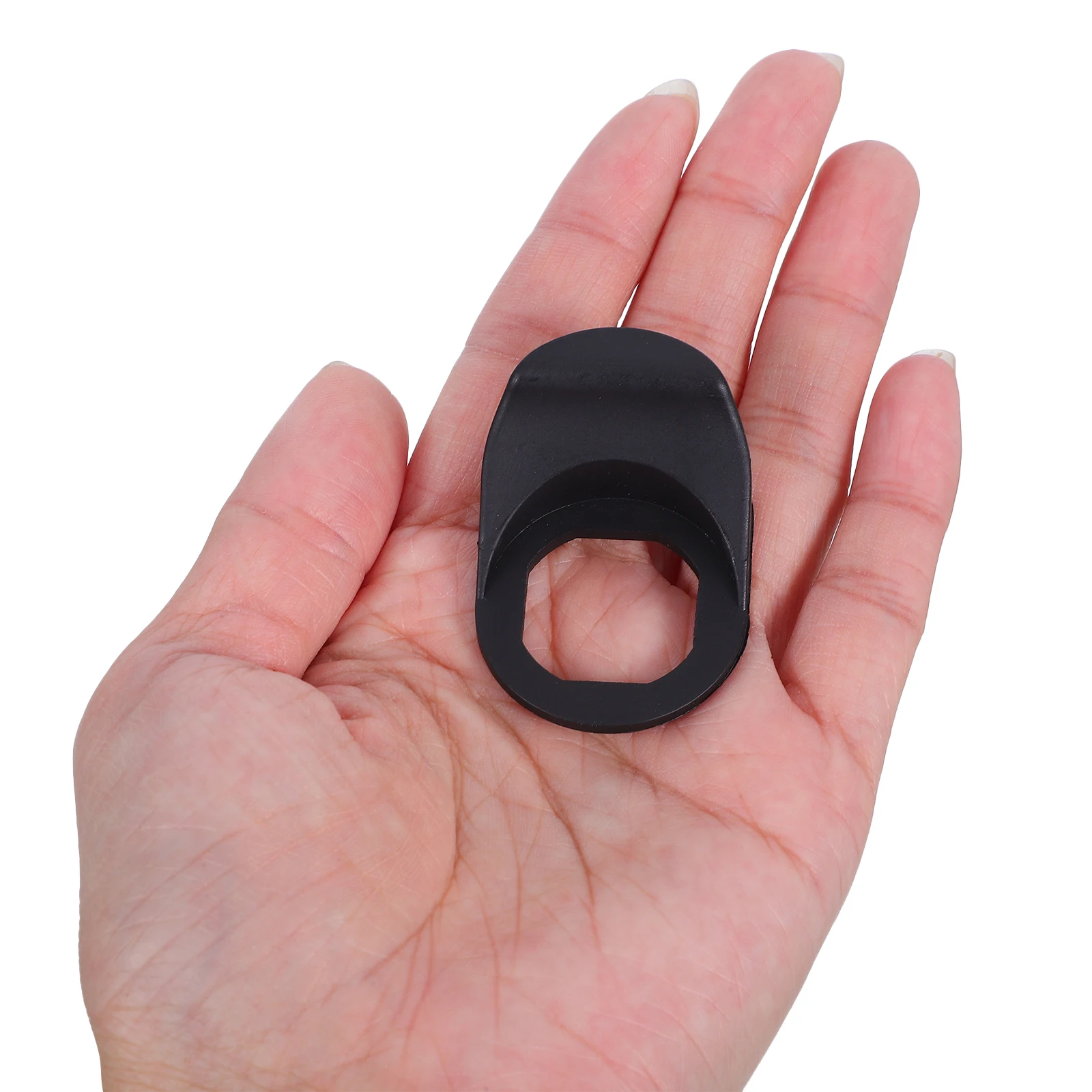 

6Pcs Plastic Lock Rainproof Trash Bin Covers Pull Tab Lid for Train and Rail Garbage Bins Waterproof Protective