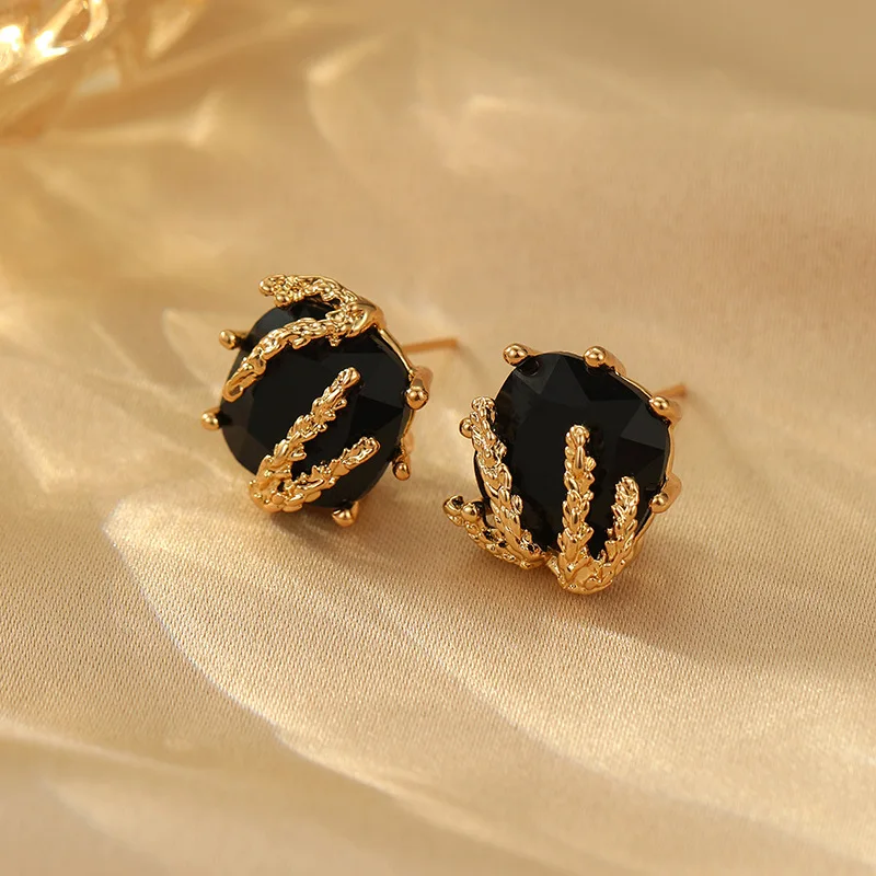 novos-brincos-de-zirconia-assimetricos-em-formato-de-espiga-com-pino-de-prata-s925-acessorio-feminino-luxuoso-e-simples