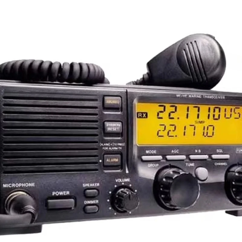 Marine single sideband radio, with sky tune