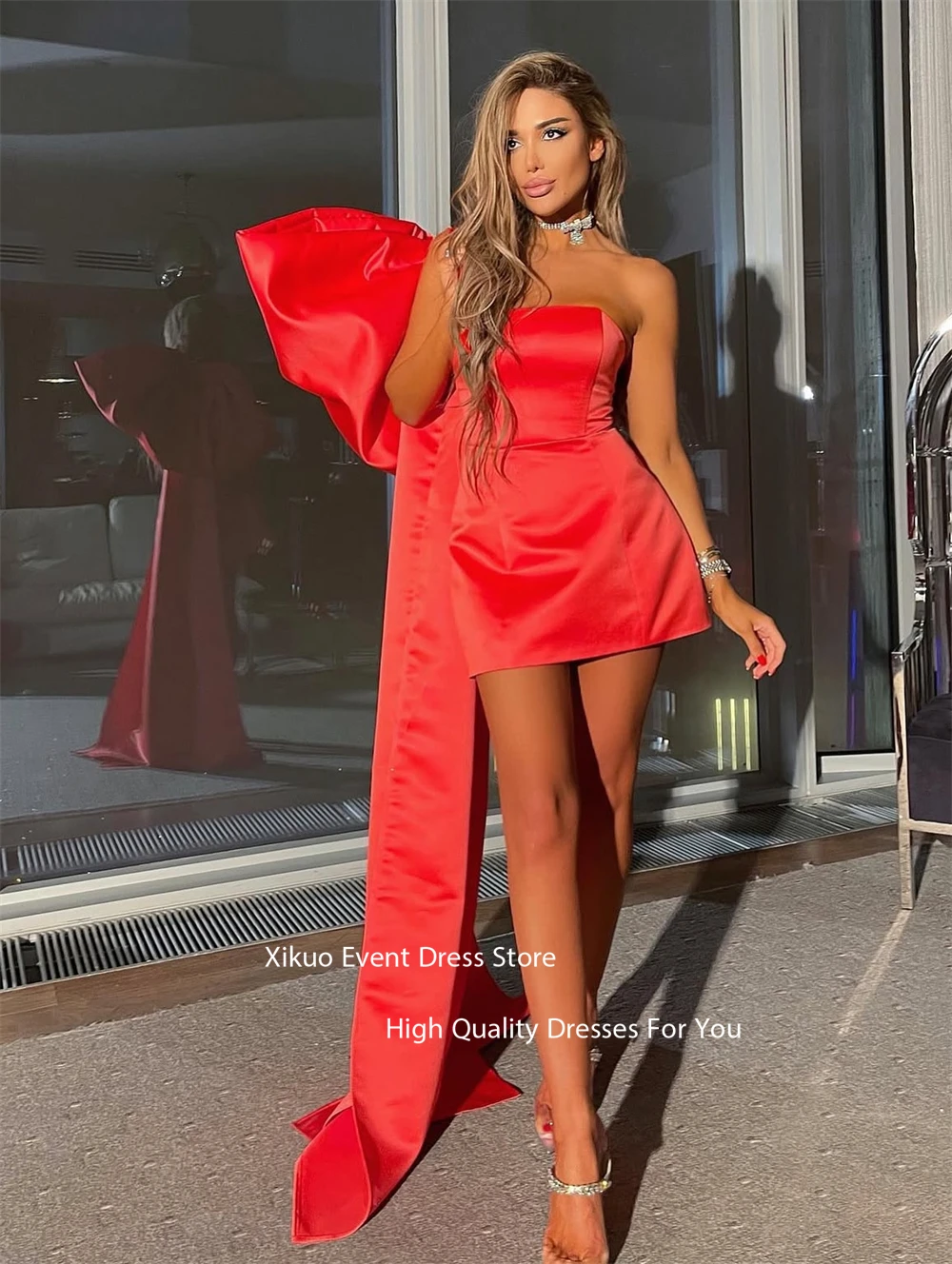 ชุดราตรีออกงานแบบสั้น ซิคู ซาติน แบบเปิดไหล่ สำหรับแขกในงานแต่งงาน สายเดี่ยวผูกเชือกด้านหลัง ชุดงานเลี้ยงคืนสู่เหย้า สามารถสั่งตัดได้