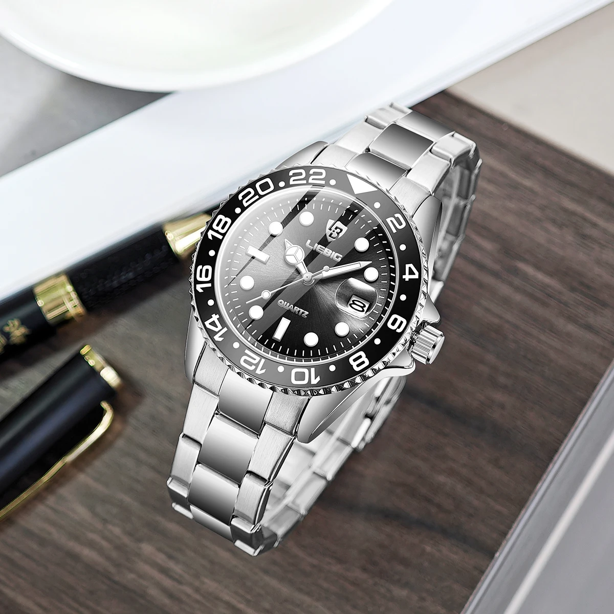 LIEBIG, reloj de pulsera clásico de negocios con movimiento de cuarzo luminoso, reloj de pulsera de moda con correa de acero inoxidable resistente al agua de lujo para hombres y mujeres