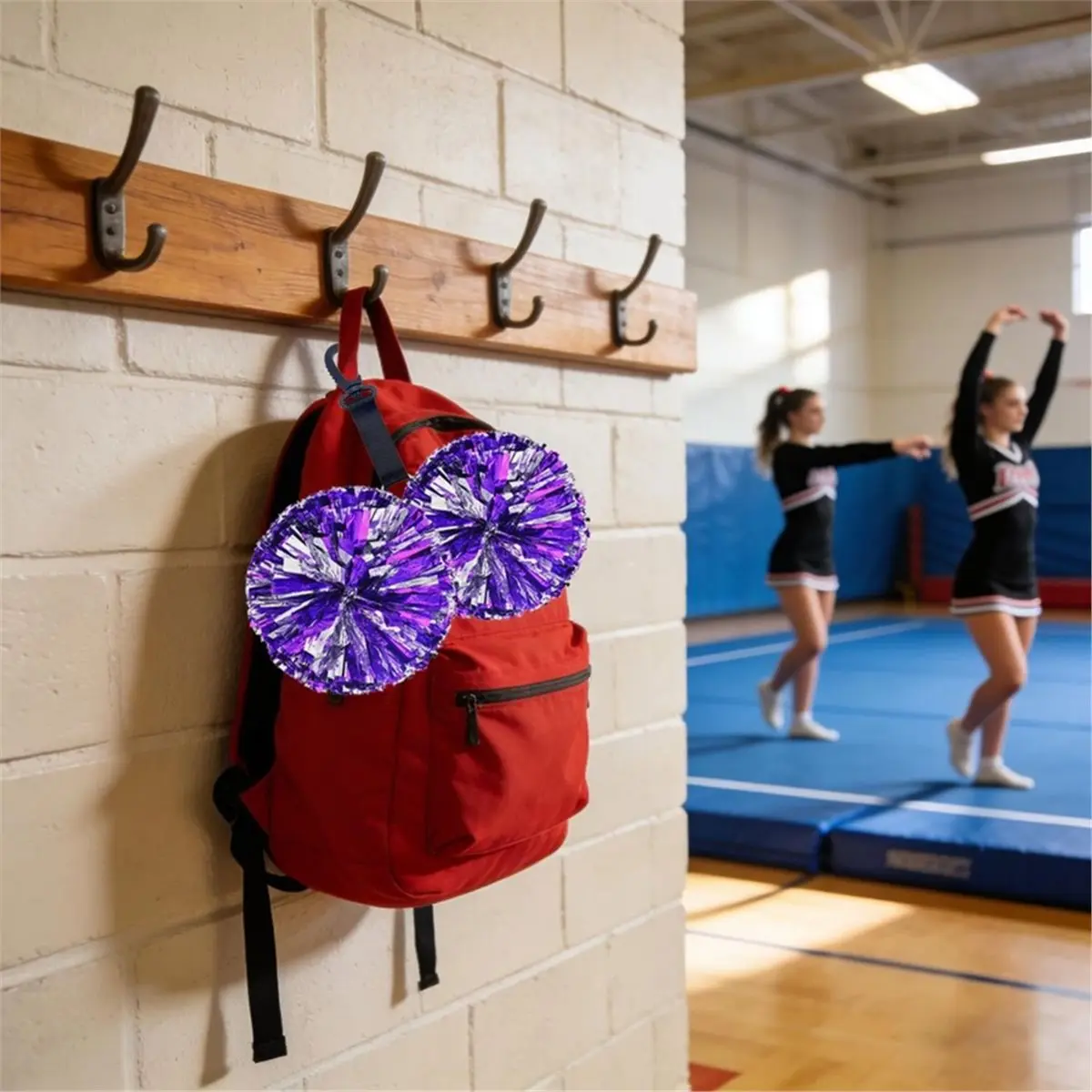 10 Pcs Pom Pom Holder Hanger with Snap Button for Backpack Cheerleader Team Tags Cheer Bag Strap