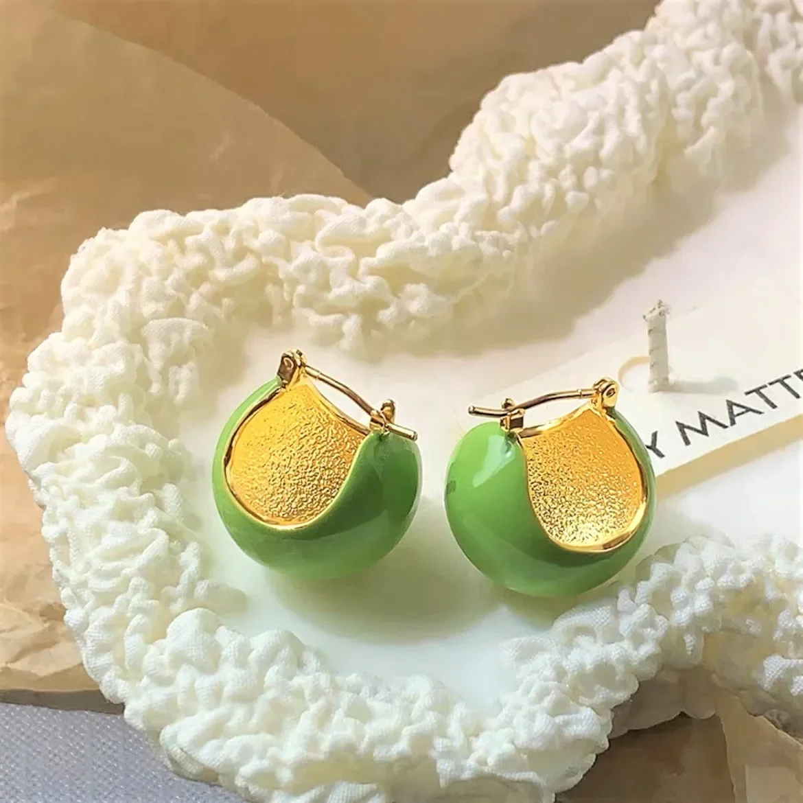 Avocado Oil Drip Ball Earrings For Women Gloden And White Eardrop Fashion Gift