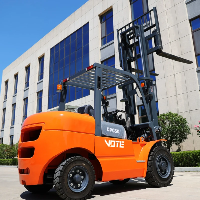 Chinese Supplier Japanese Engine 3 Ton 2.5 Ton Diesel Forklift Diesel 4x4 Forklift 3.5 Ton Cpc Forklift