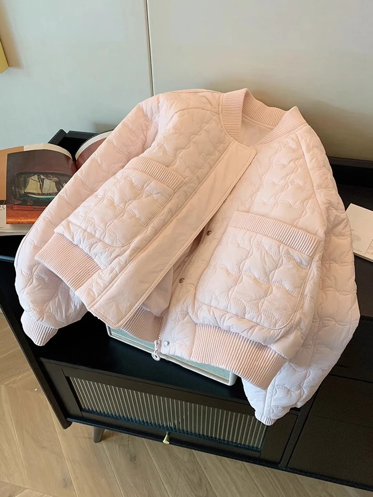 

Sweet Anti-Aging Lightweight Cotton Jaet with Quilted Design Stand Collar for Men And Women Faionable Versatile Autumn Wi...