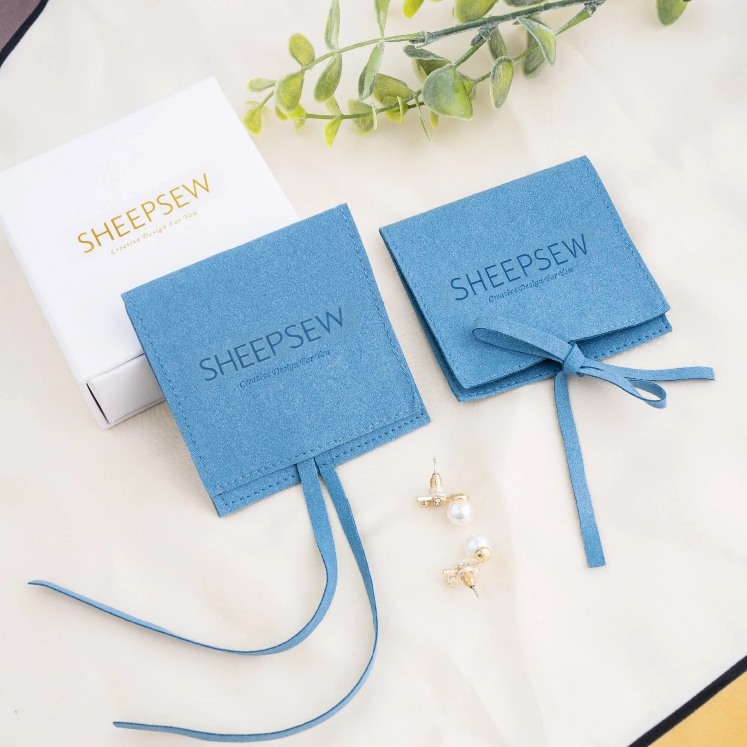 

50sets Custom Logo Green Pink Black Sliding Paper Jewelry Box Cardboard Gift Packaging Paper Drawer Slide Jewelry Pouch Box