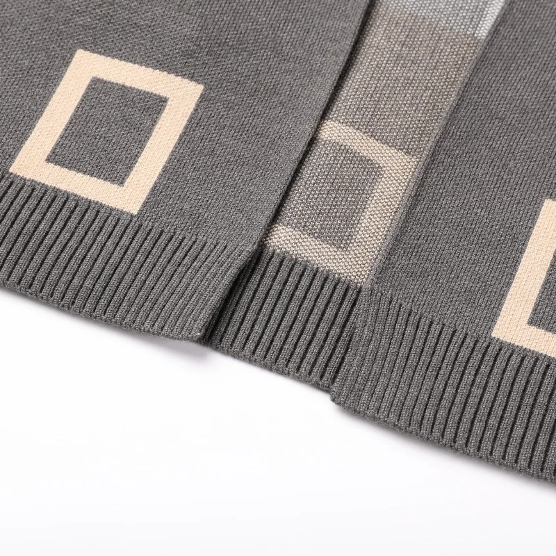 Luxusmarke für Herren: Exquisiter Jacquard-Pullover, Neuer Einfarbiger Revers-Strickpullover mit Langen Ärmeln und O-Ausschnitt, Trendige Exquisite Herrenbekleidung – Detail 11