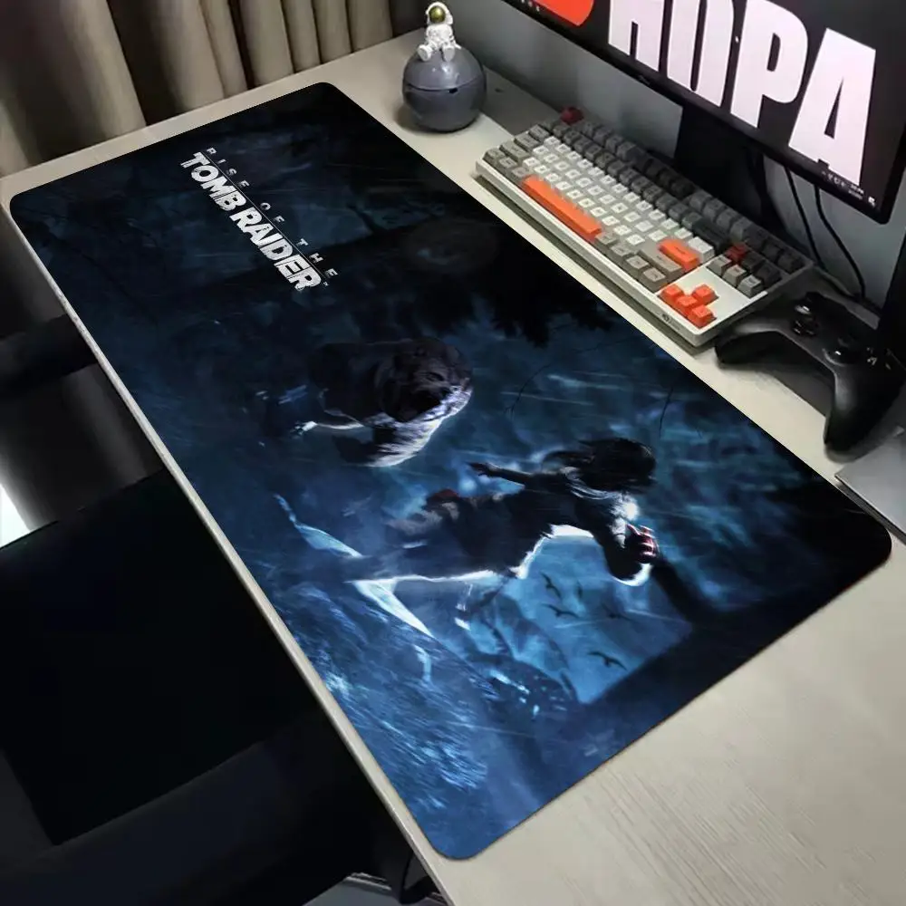 Tomb Raider Lara Croft Pc Decoration Board Gaming Laptops Computer Desks Desktop Accessories Mousepad 900x400 Gamer Rug Hot Pad