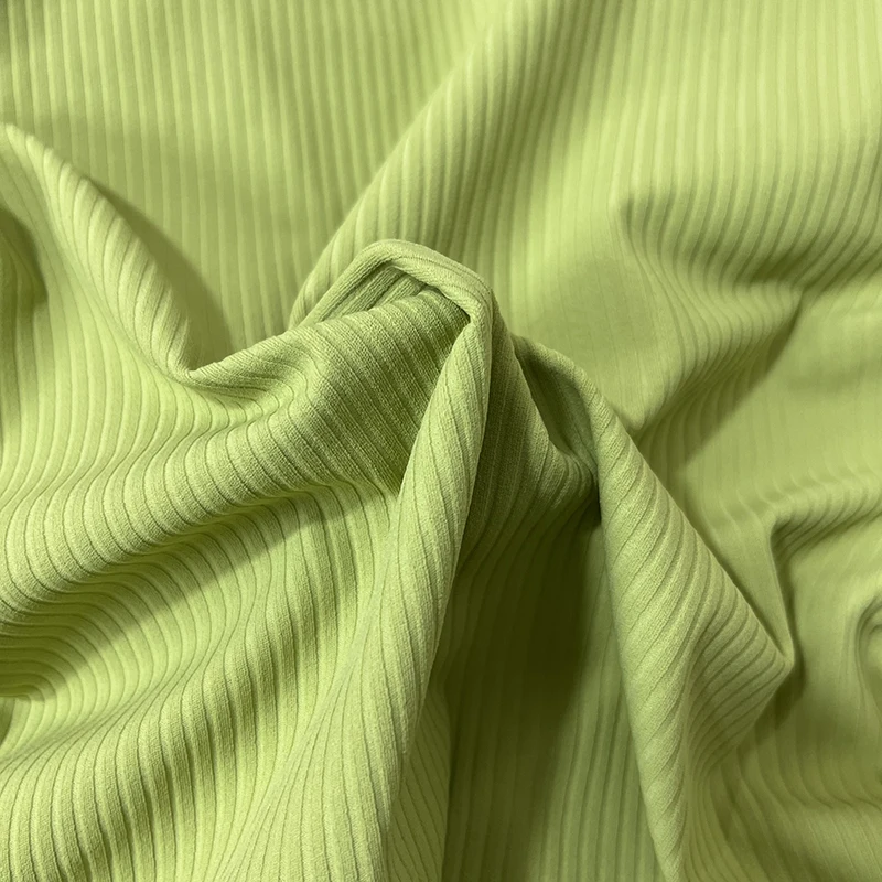 Nahtloses Damen-Sporttop mit Neckholder-Ausschnitt, einteiliger Beauty-Back-Sport-BH, kleiner Träger-BH, Yoga-Oberteil mit Brustpolster – Detail 3