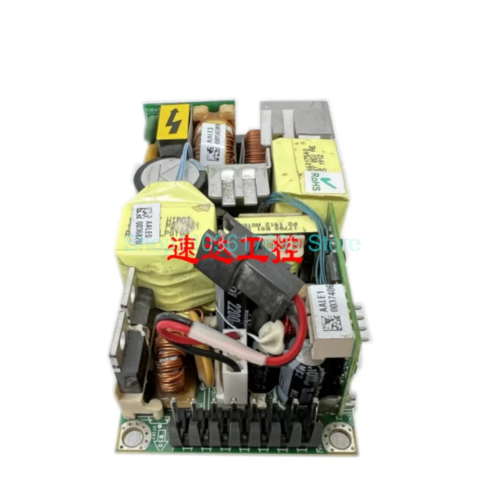 Catu Daya Medis Industri +12V12.5A LPS103-M