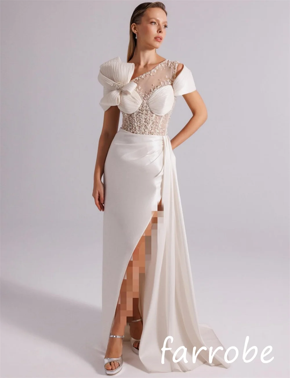 Abiti lunghi con spalle scoperte e pieghe in jersey con paillettes eleganti alla moda personalizzati Occasioni formali su misura