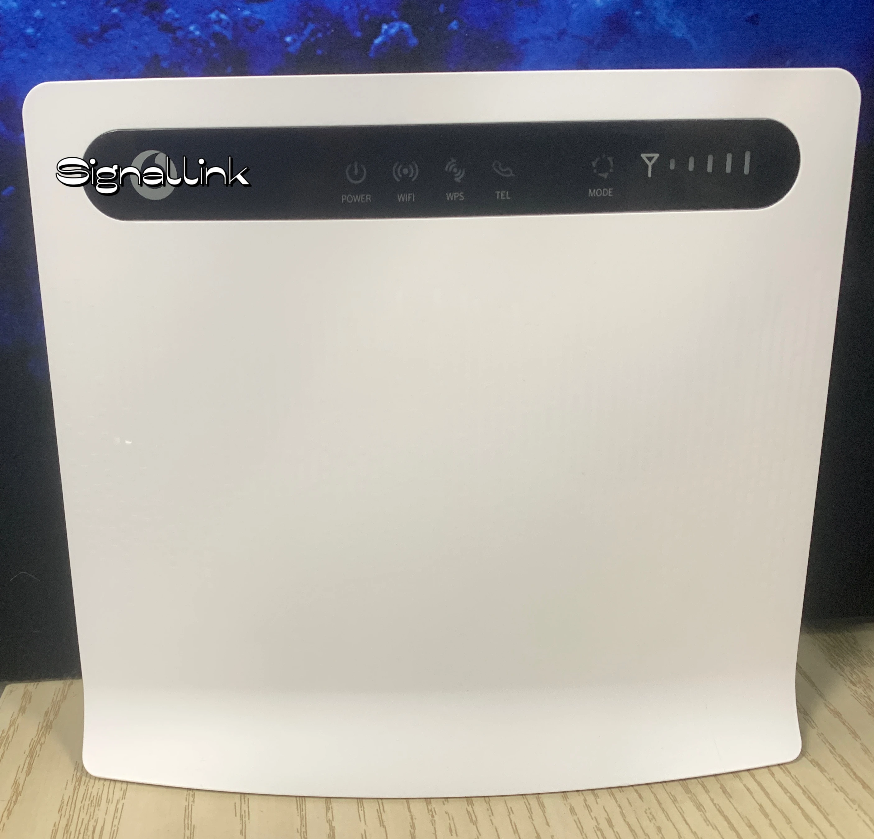 Signallink B3000 router 4G LTE Cat4 WiFi Router（used 95%new）