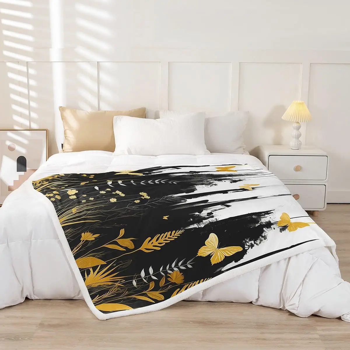Butterfly Throw Blanket Gold Leaves Flower Blanket for Couch Sofa, Black and White Bed Blanket for Kids Boy Girls Adult Room