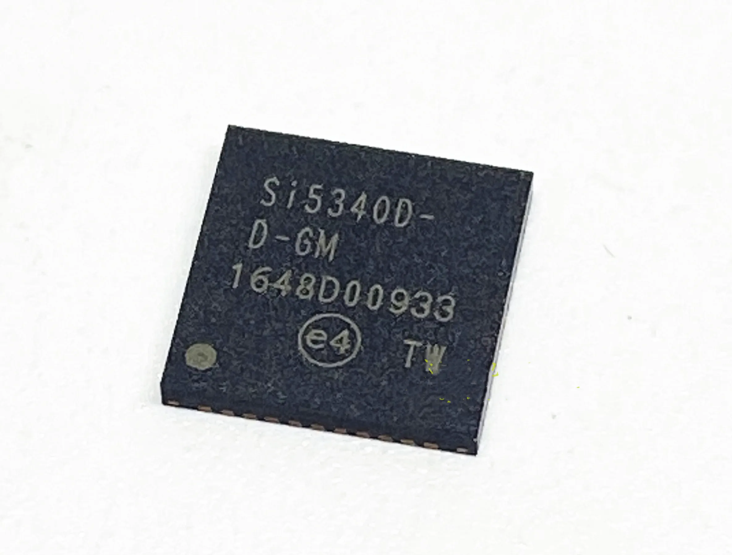 

SI5340D-D-GM SI5340D qfn 5pcs