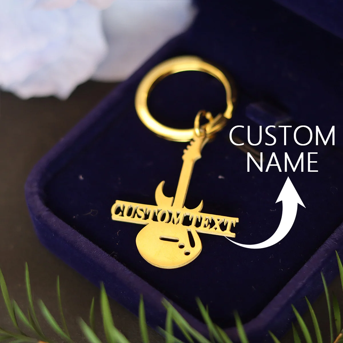 QIAMNI Guitar Keychain Stainless Steel Custom Name Keyring for Men Women Bag Pendant Car Key Chain Music Lovers Jewelry Gift