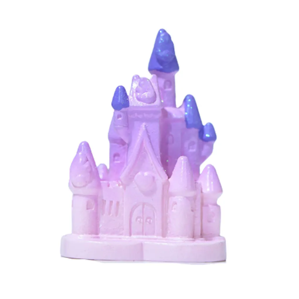 Castle Decoration Pink Fantasy Fairy Tale Resin Crafts Ornament Landscape Gardening Miniature Model Accessories Clouds