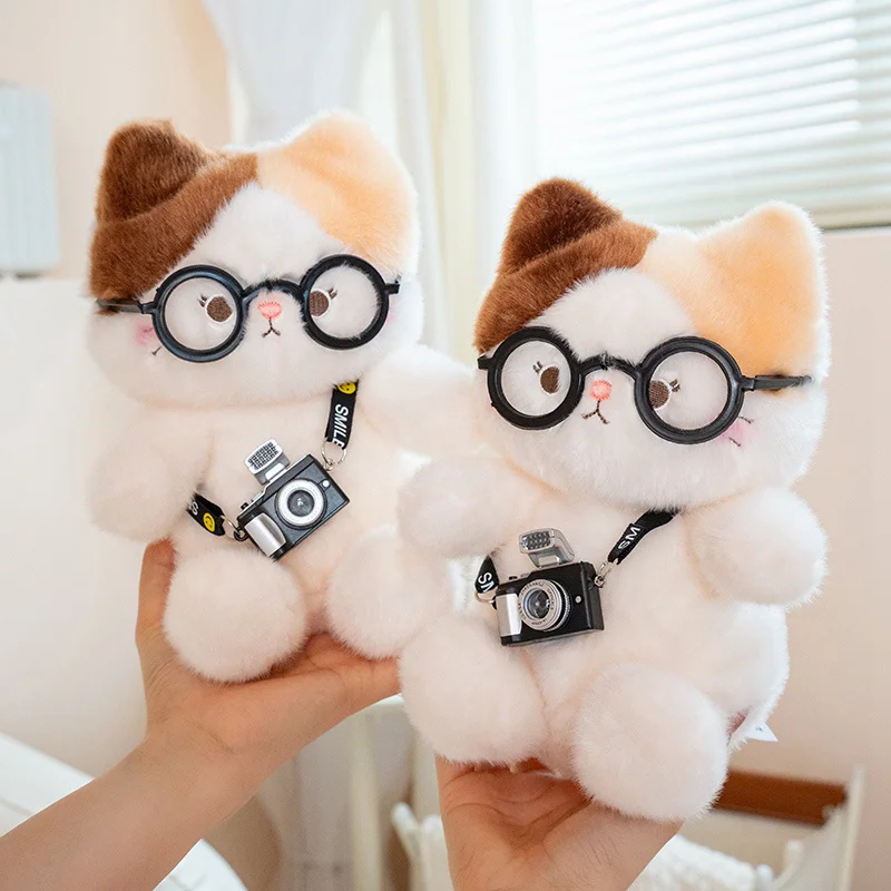 

15/20cm Pudding Three Flower Cat Camera Plush Doll New Cat Wearing Glasses And Headphones, Girl Emotion Companion Doll Gift