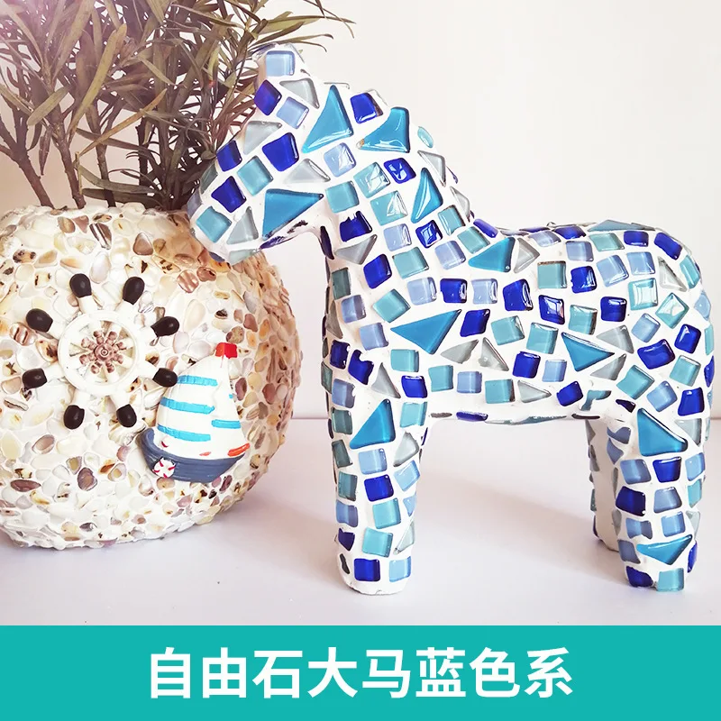 Variant: L Size Mosaic Horse