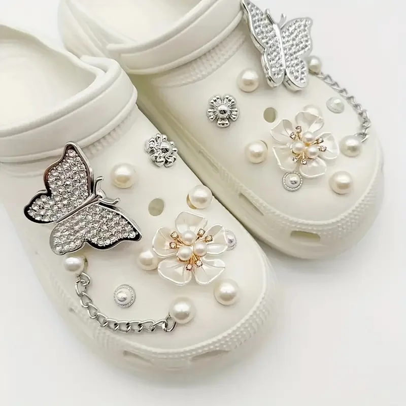 New 1Set Fashion 3D Silver Butterfly Pendant Diamond Pearl DIY Sandals Garden Shoes Charm Shoes Accessories Festival Party Gifts