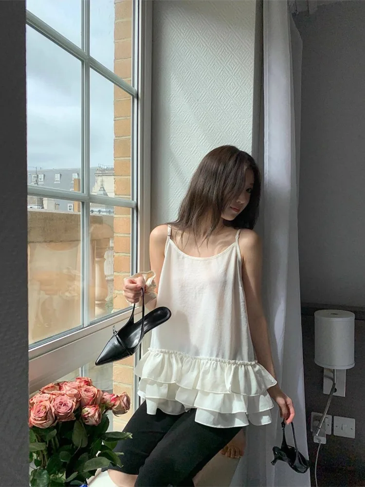 新しい甘いフリルケーキ裾キャミソールトップ夏シンプルな固体薄手のノースリーブトップスイン