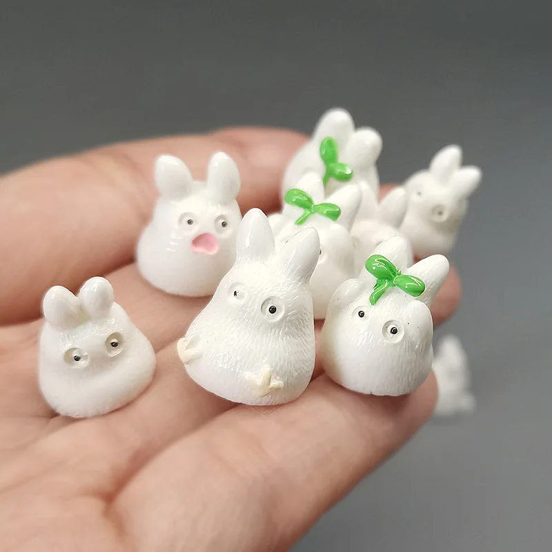 6/12pcs Little Luminous White Elk Green Leaf Fairy Garden Miniature Toy Unique creativity Decoration DIY Handicraft Accessories