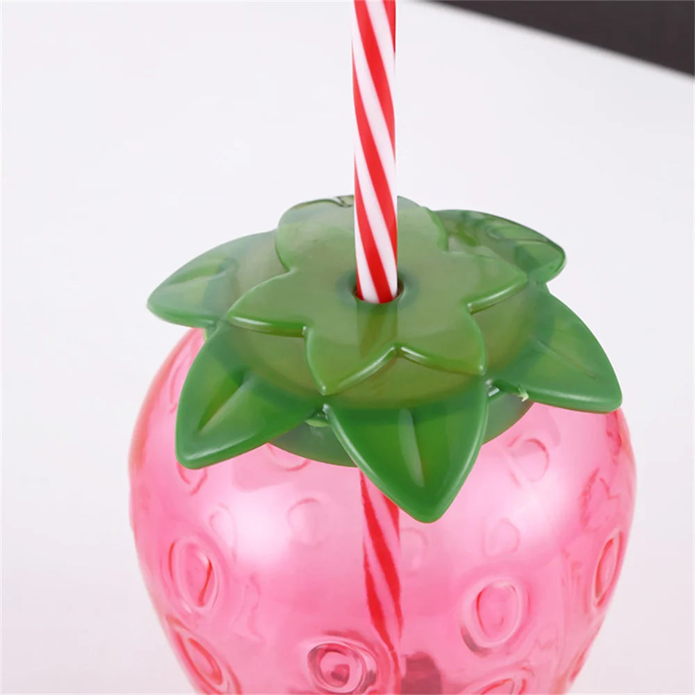 50PCS Party Glowing Cup Fruit Shaped Disposable Plastic Strawberry Straw Cup Drink Cup Pineapple Cup Transparent Strawberry Cup