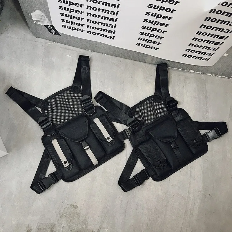 Outdoor Multi-pocket Vest Bag European and American Street Hip Hop Functional Wind Chest Bag Men's Socks Puppet App