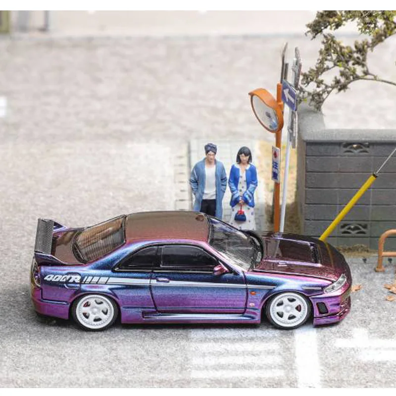 FH 1:64 GT-R R33 400R Skyline Diecast Model Car Engine Hood Open Acrylic Display Collection Model Ornaments