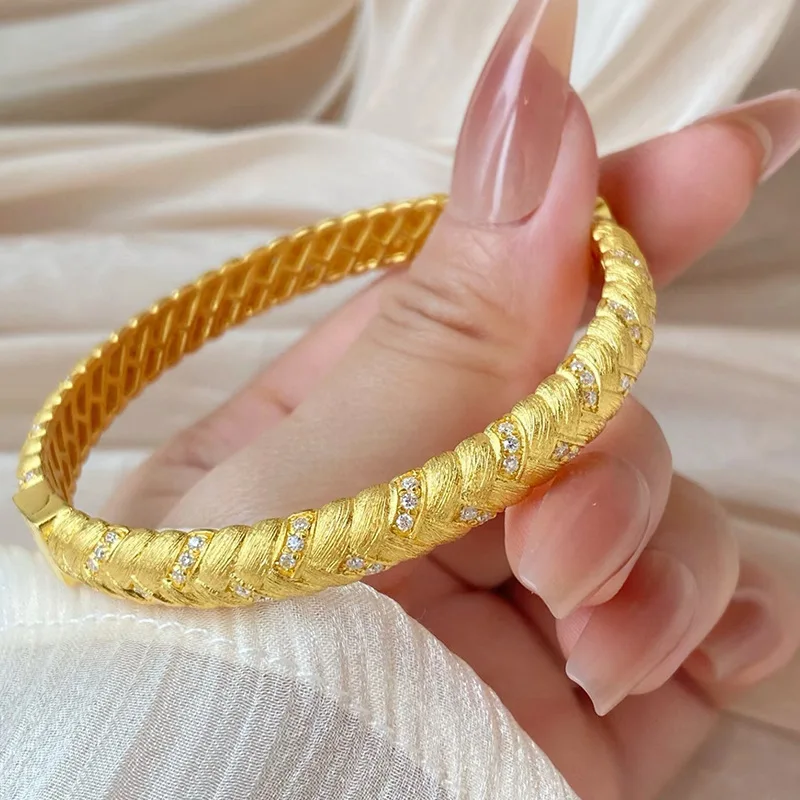Suisui Pingan brushed 24K real gold bracelet for women full of diamonds and sparkling 9999 brushed braided pattern bracelet