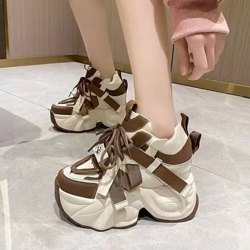 

2025 New Women's Thick Sole Sneakers 8cm Height Increase Non Slip Korean Style White Dad Shoes Casual
