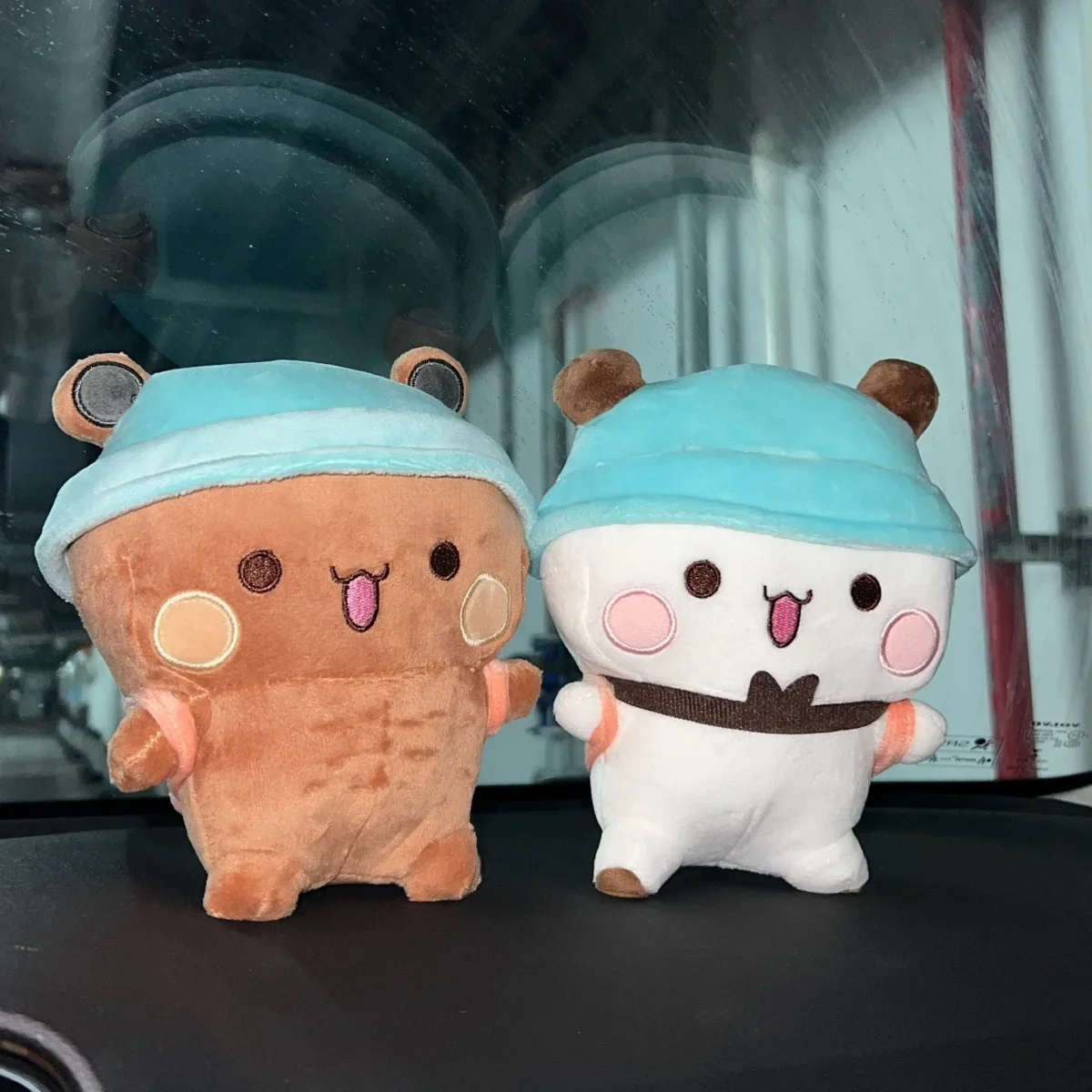 

Cute Bubu and Dudu Panda Plush Doll Soft Sleeping Buddy Kawaii Cartoon Fluffy Bear Toy Car Sofa Decor Christmas/Birthday Gift