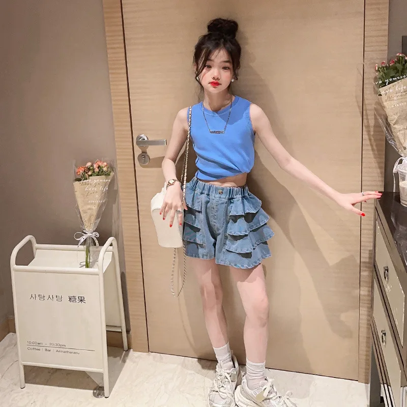 Girls\' Denim Shorts Summer Wear 2023 New Girls Internet Celebrity Fashionable Lace Culottes Big Kids Summer Clothes Pants