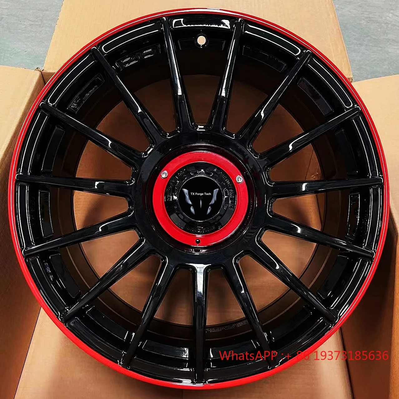 

Source Factory Custom Aluminum Alloy Rims Modified Hub 18-21 Inch Red Forged Wheels