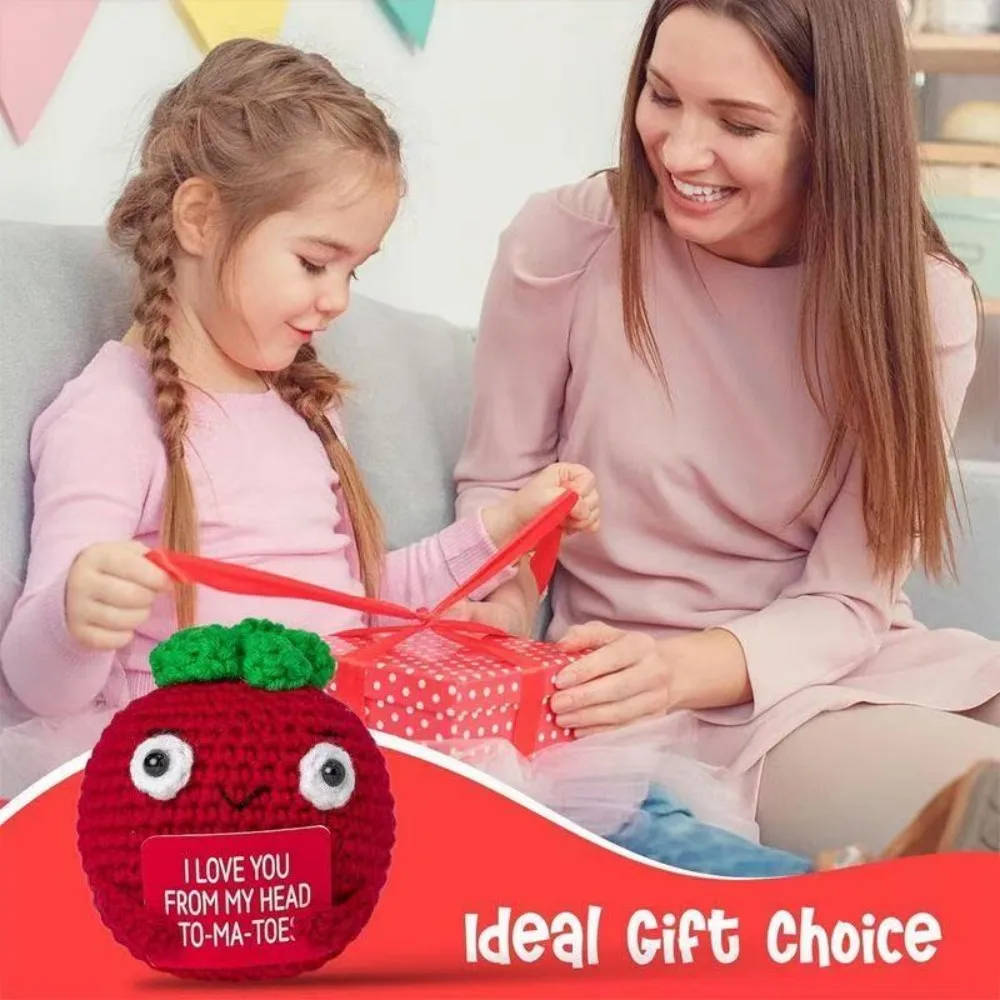 New Positive Energy Fruit Veggie Hug Pocket Mini Handmade Wool Crochet Ornament Tomato Doll with Card Funny Gift Desk Decor