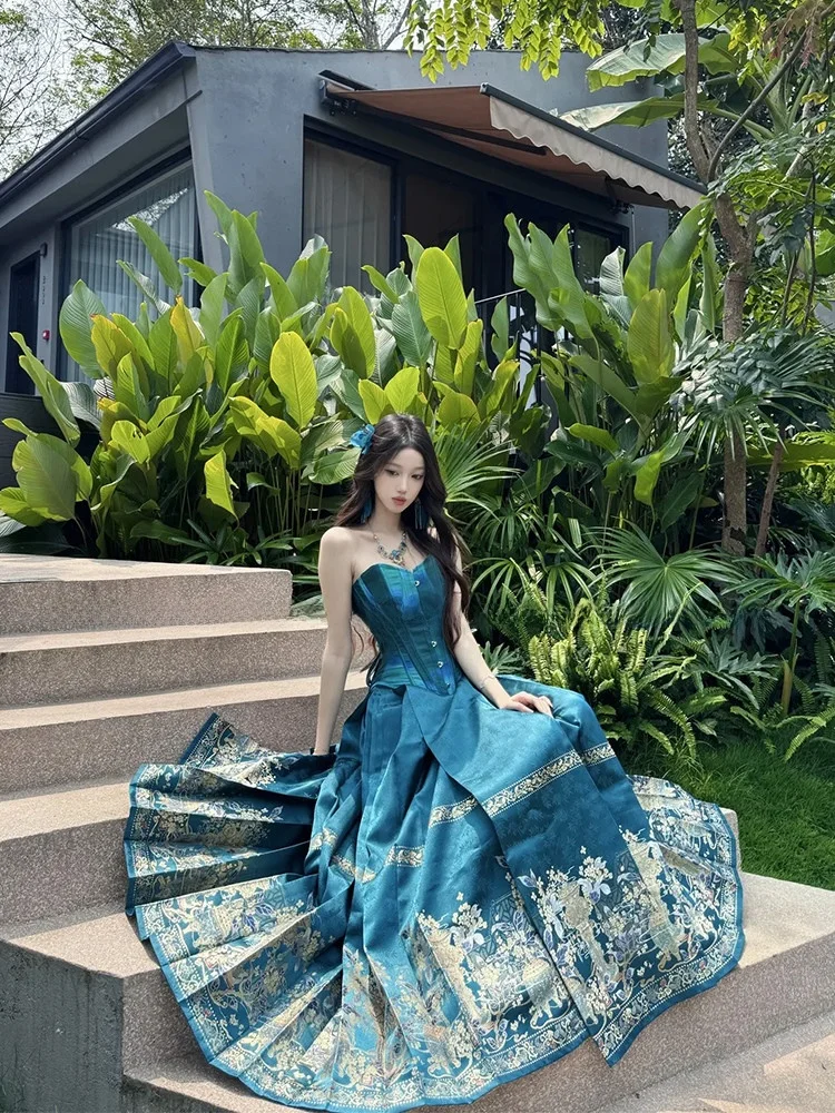 New Chinese Style Hanfu Peacock Blue Strapless Fishbone Top And High Waist Skirt Two Piece Set Women Spring Summer Fashionable