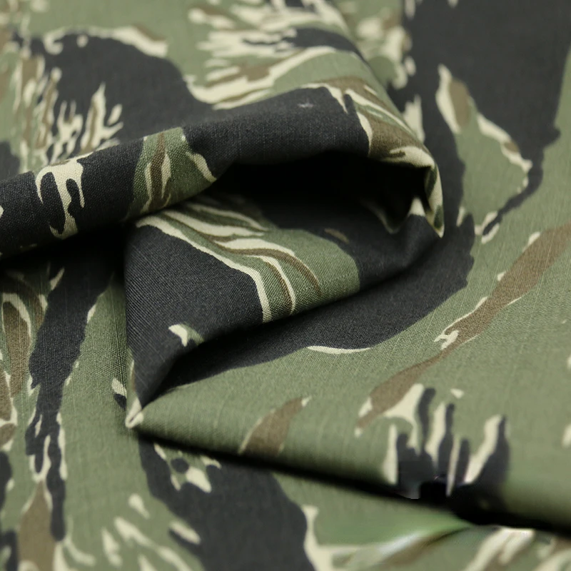 

Vietnam War U.S. Army TIGER STRIP DESERT Camo Fabric Polyester Cotton TC6535 Tear-resistant Plaid Cloth Tigerstripe