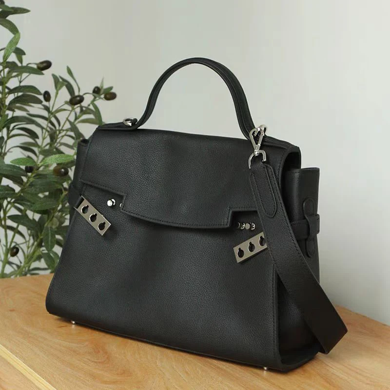 Designer Soft Genuine Leather Handbag For Women 2025 High-end Silver Buckle Shoulder Bag Simple Style Large Capacity Ladies Bag