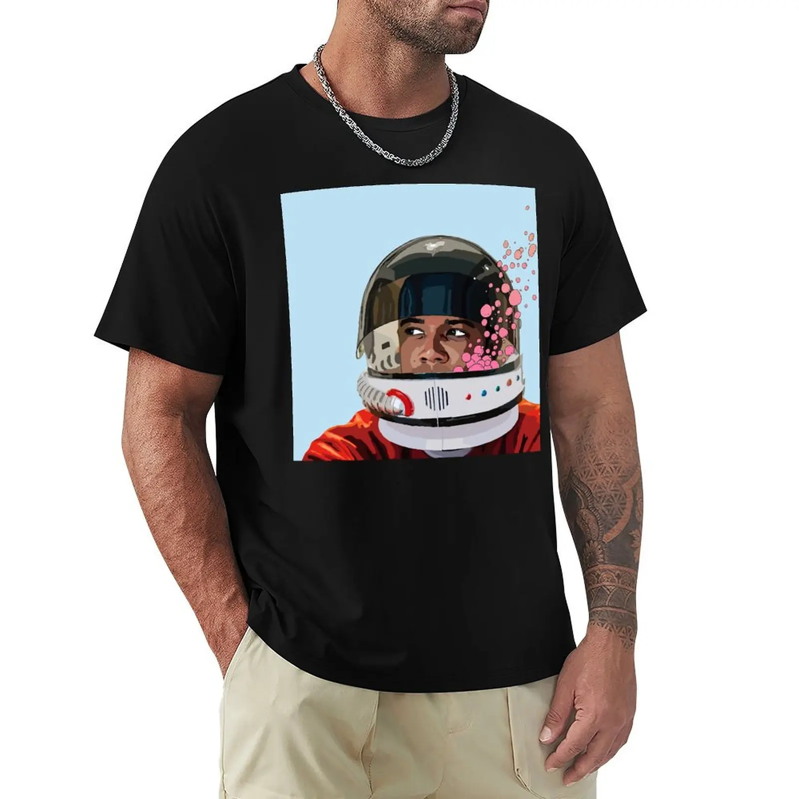 Camiseta Raleigh Ritchie em tecido elástico confortável
